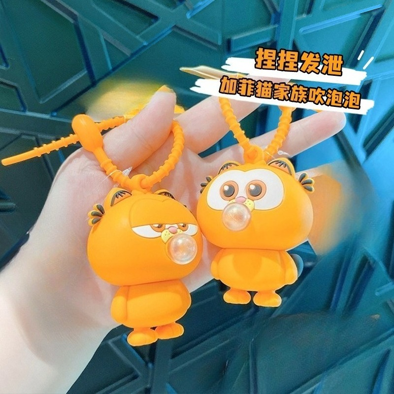 New Garfield doll car keychain - Carabiner Keychain avaliação e preço