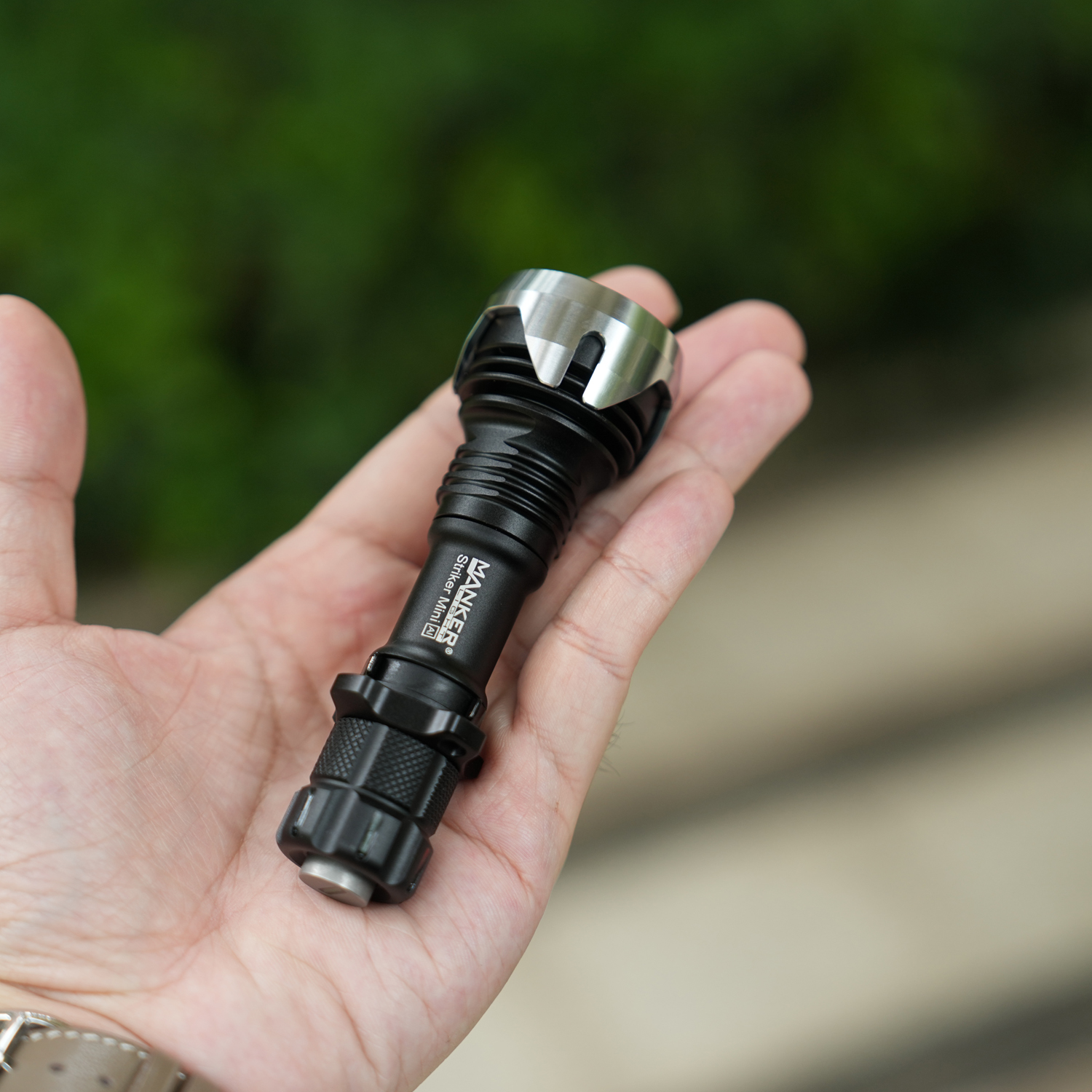 Mankerlight Striker Mini 635 L - Edc Carry Flashlight avaliação e preço